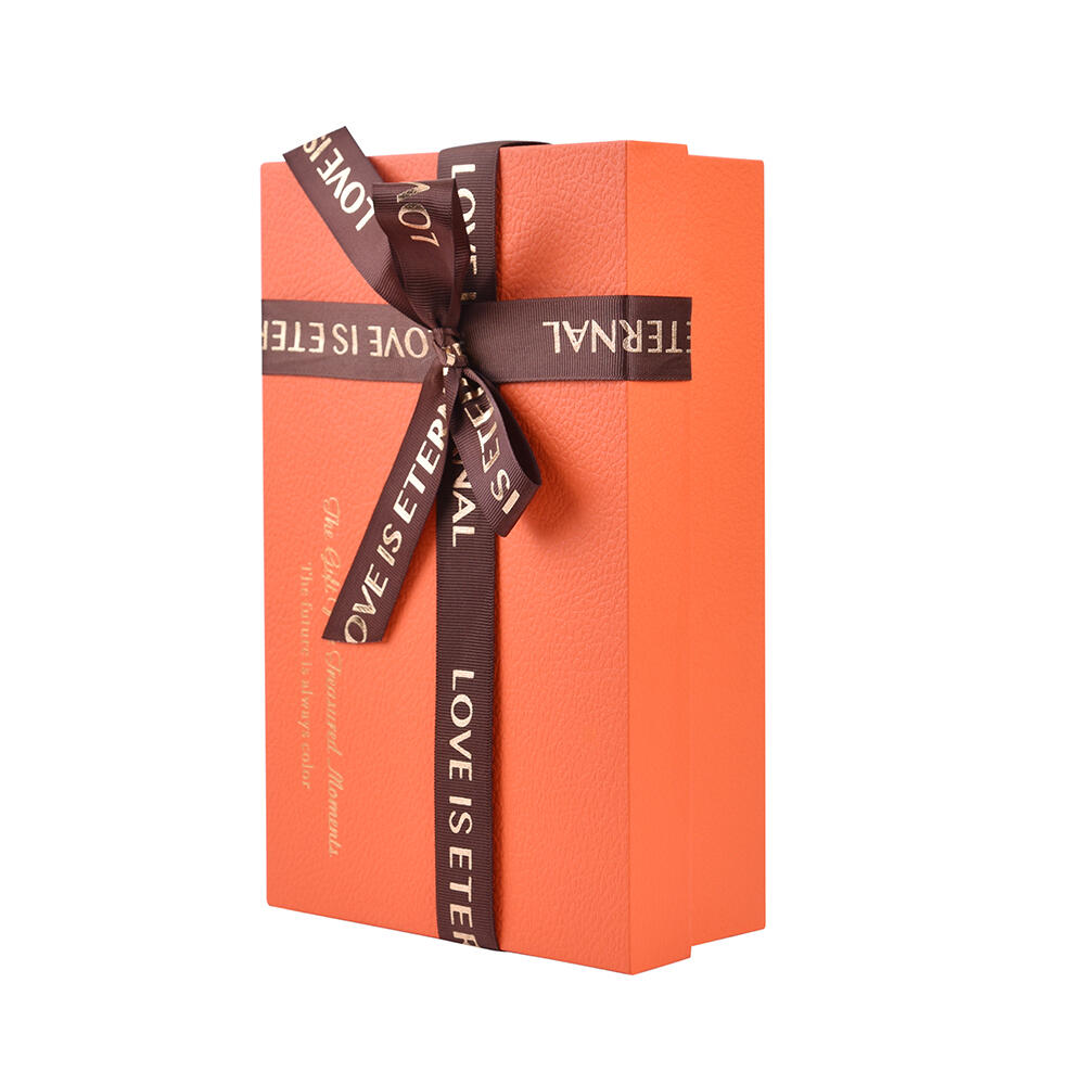 Removable lid gift box